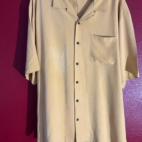 Tommy Bahama Yellow Silk Shirt, Size XL (Flaws-See Photos) - Picture 8 of 8